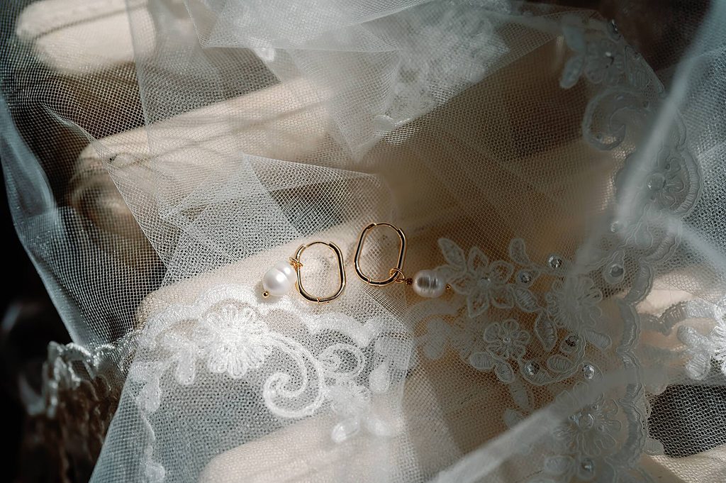 villa catignano wedding dress ddetail