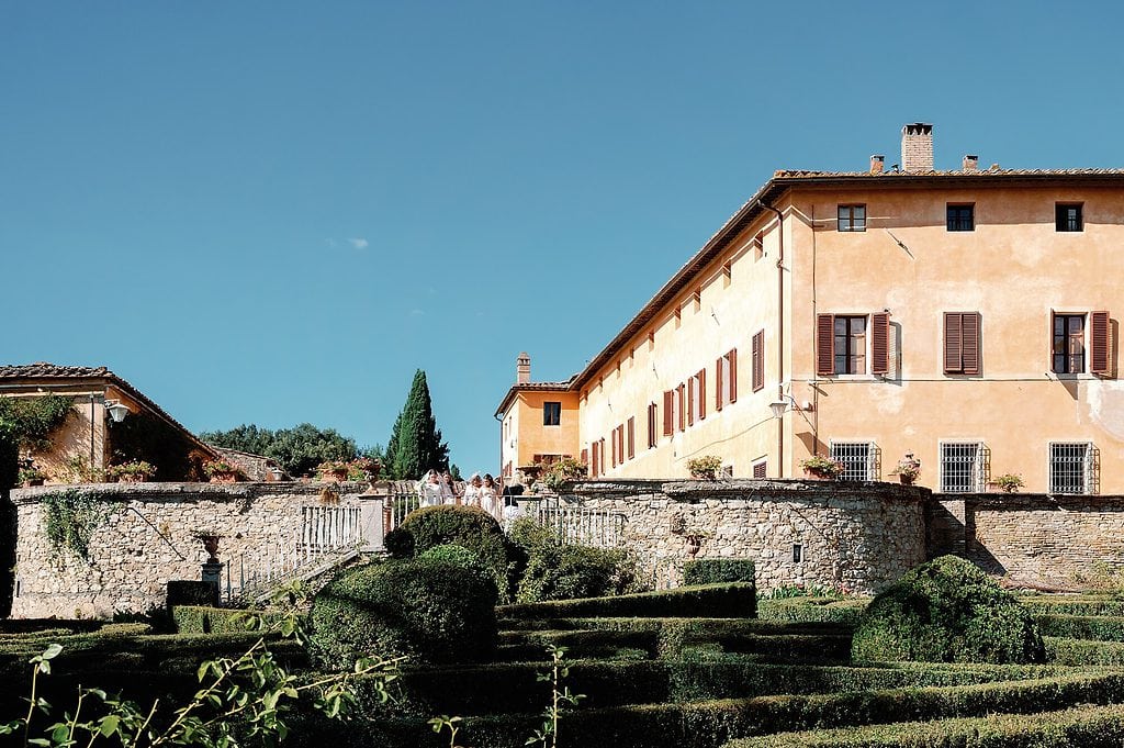 the bride arriving for the ceremony at the villa in Tuscany