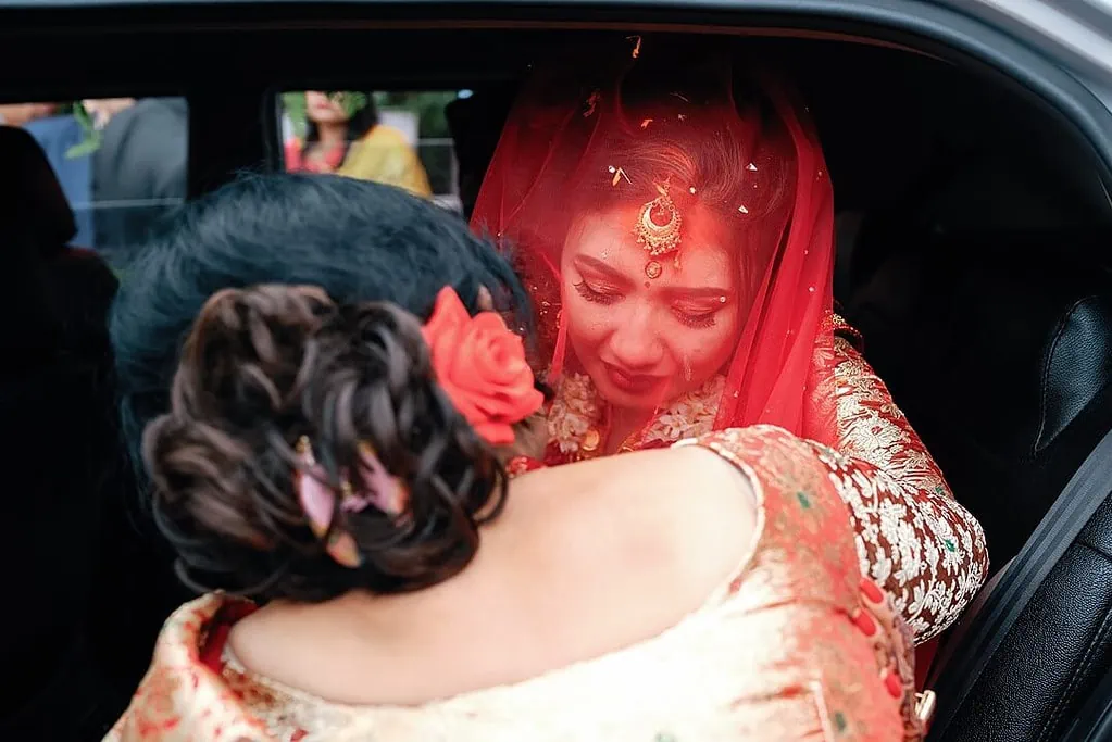 emotional bride kathmandu