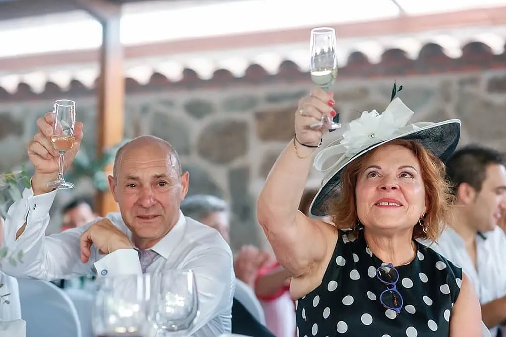 toasting the couple furing the speeches in Finca el Venero