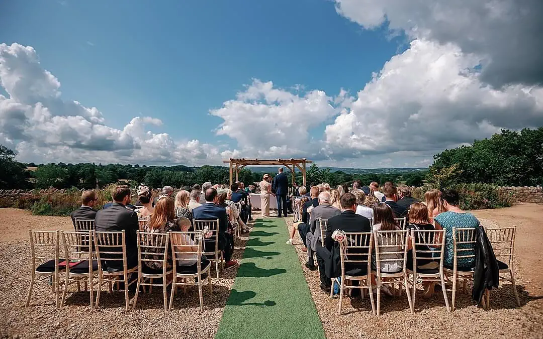 the outdoor wedding ceremony